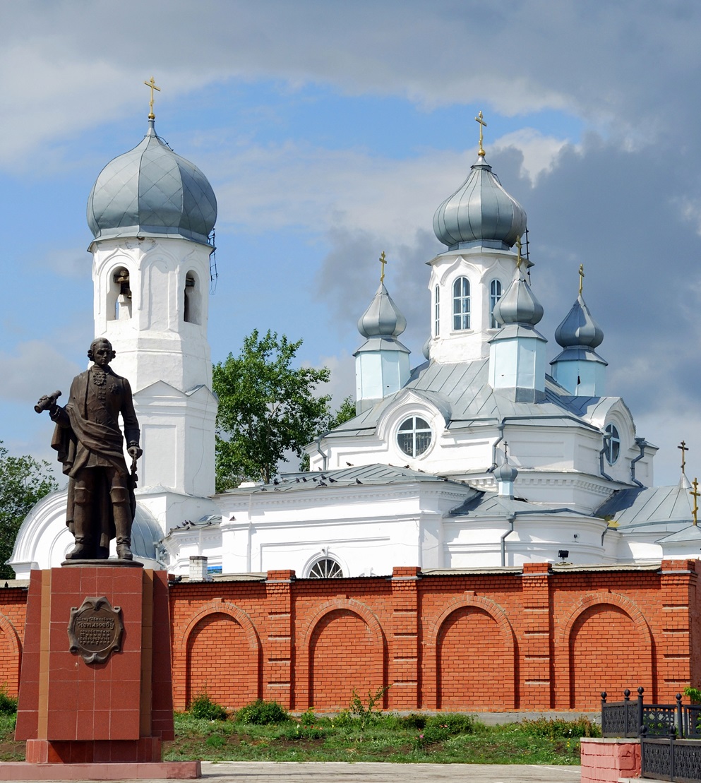 В старинный город Троицк